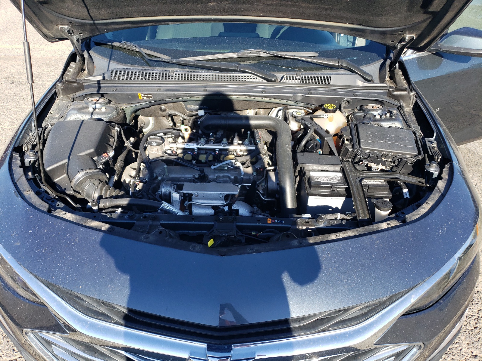 1G1ZD5STXKF165398 2019 Chevrolet Malibu Lt