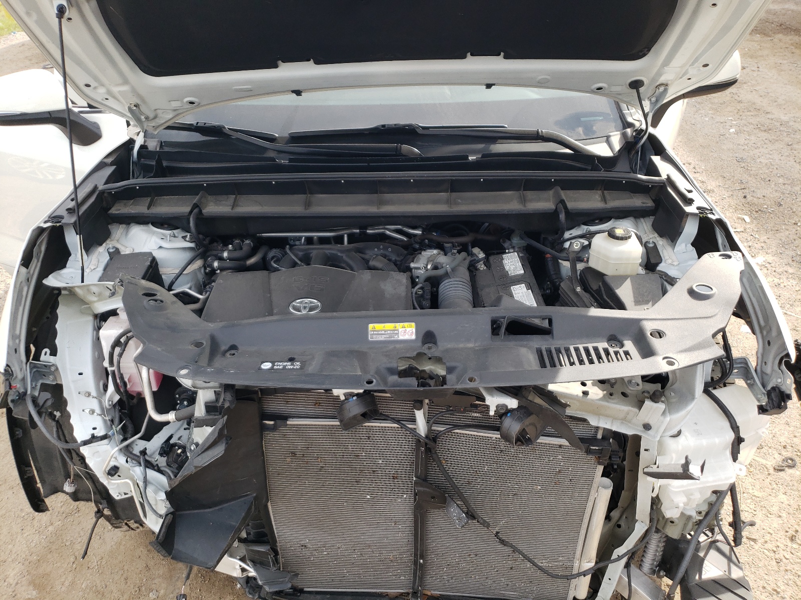 5TDGZRAH4MS532061 2021 Toyota Highlander Xle