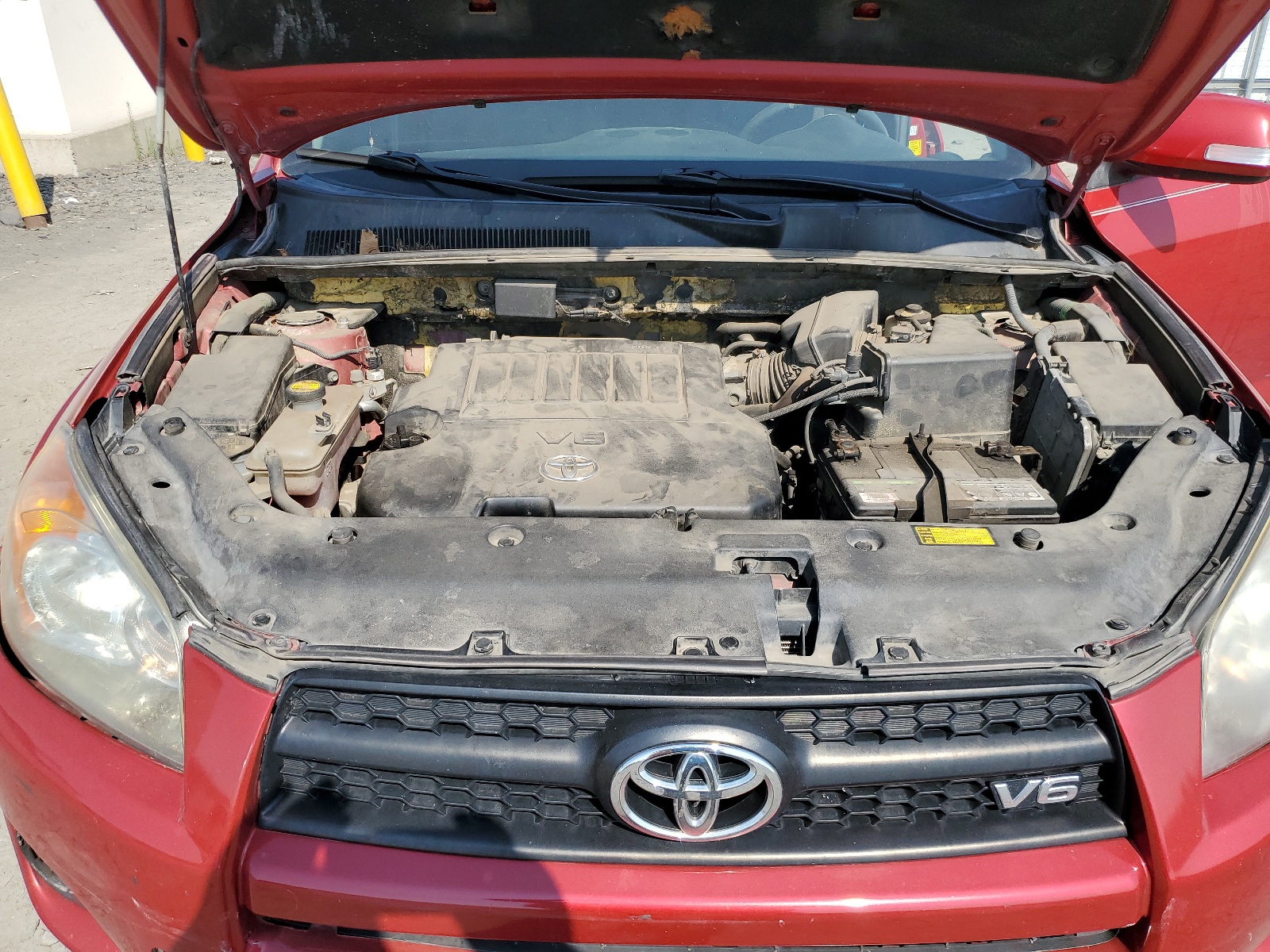 JTMRK4DV1B5098654 2011 Toyota Rav4 Sport