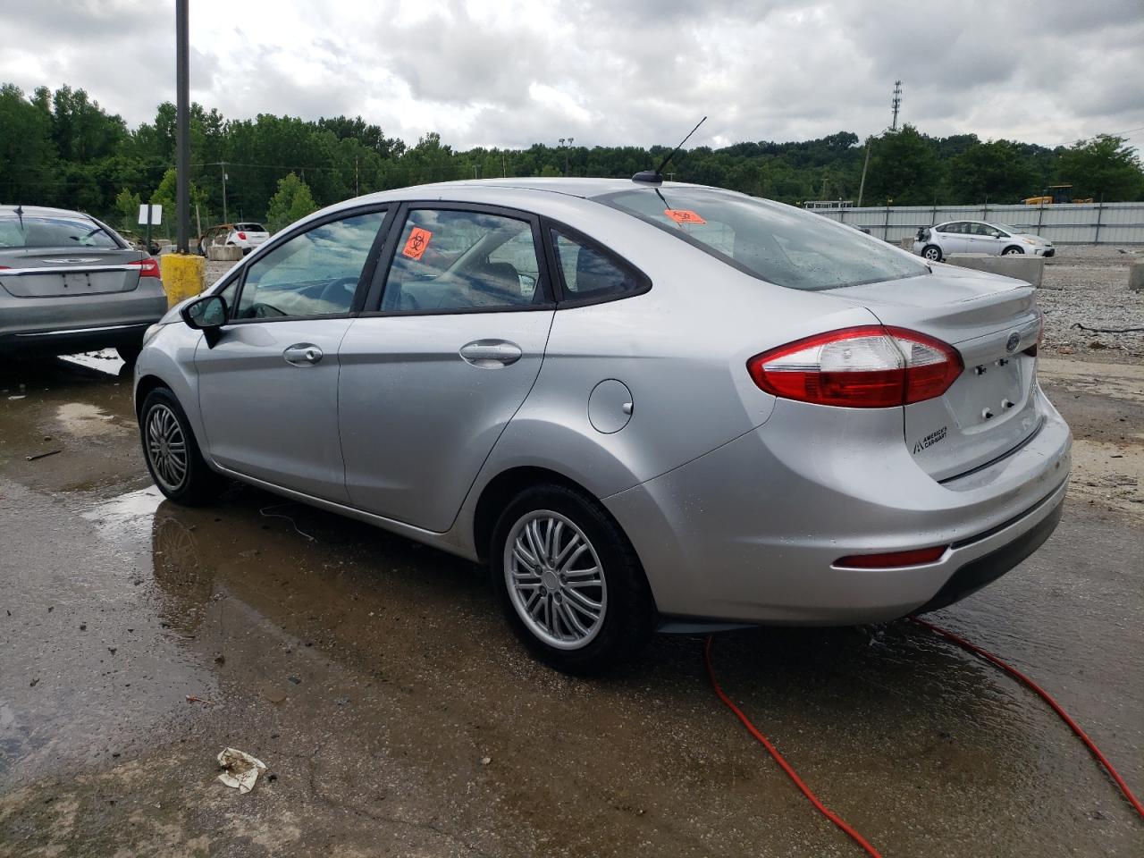 2014 Ford Fiesta - Image 2