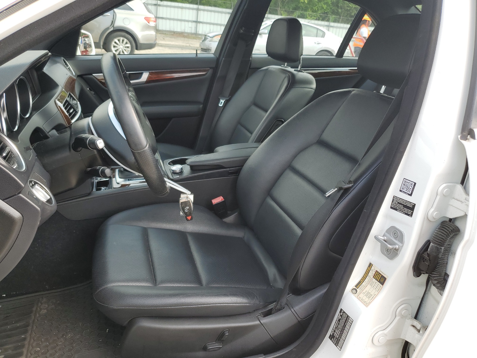 WDDGF8AB5DR257013 2013 Mercedes-Benz C 300 4Matic