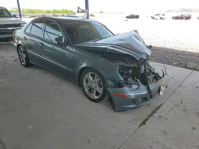 2007 Mercedes-Benz E 550 VIN: WDBUF72XX7A982237 Lot: 64634654