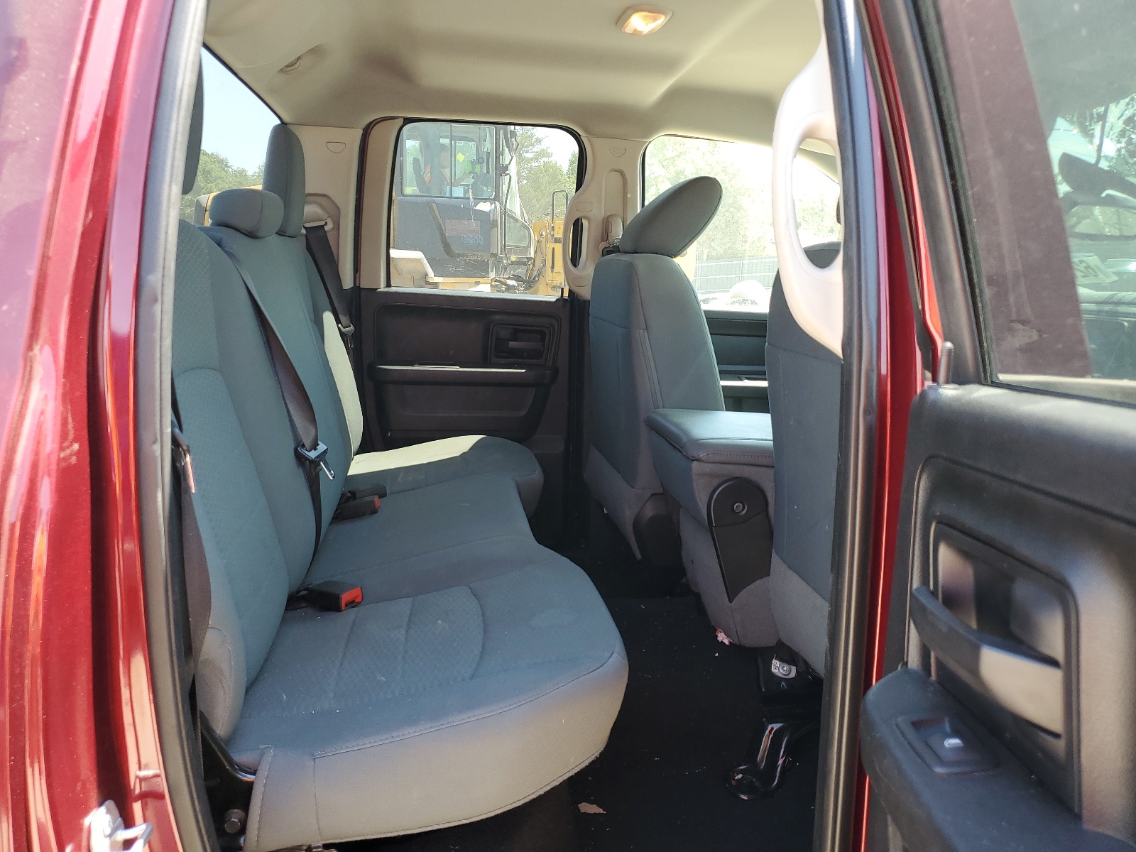 1C6RR6FG7HS567818 2017 Ram 1500 St