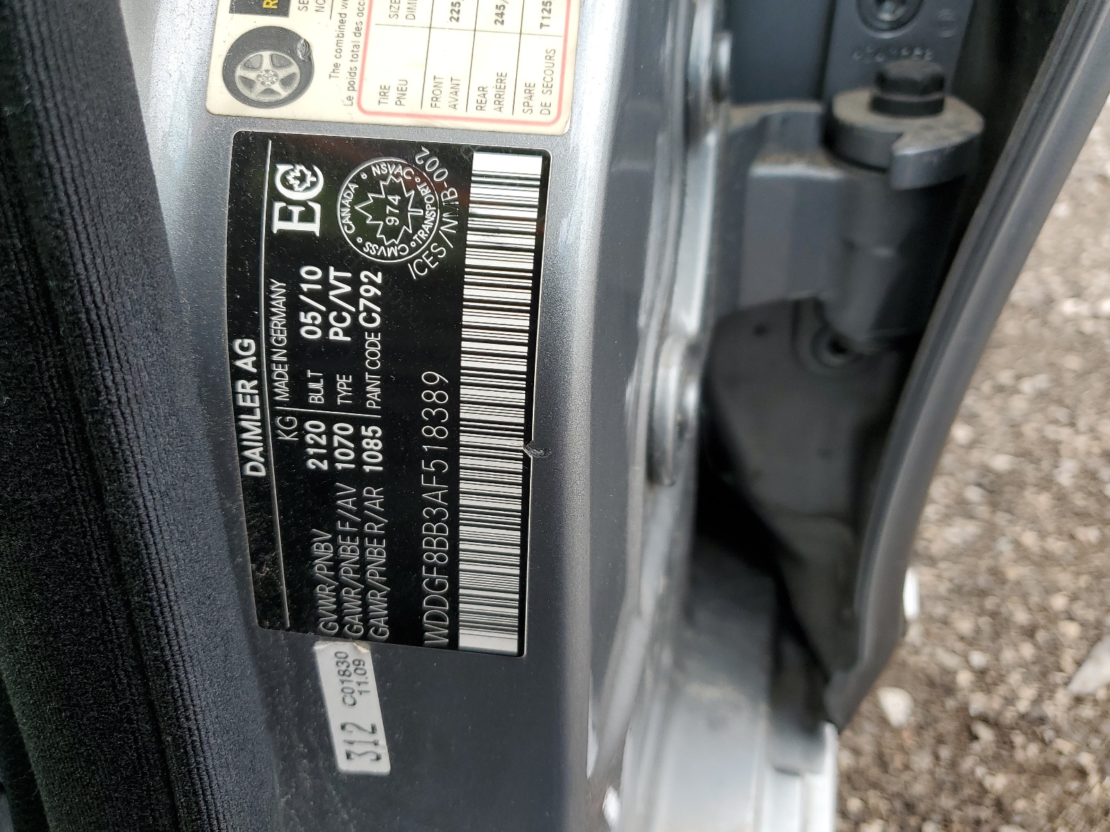 WDDGF8BB3AF518389 2010 Mercedes-Benz C 300 4Matic