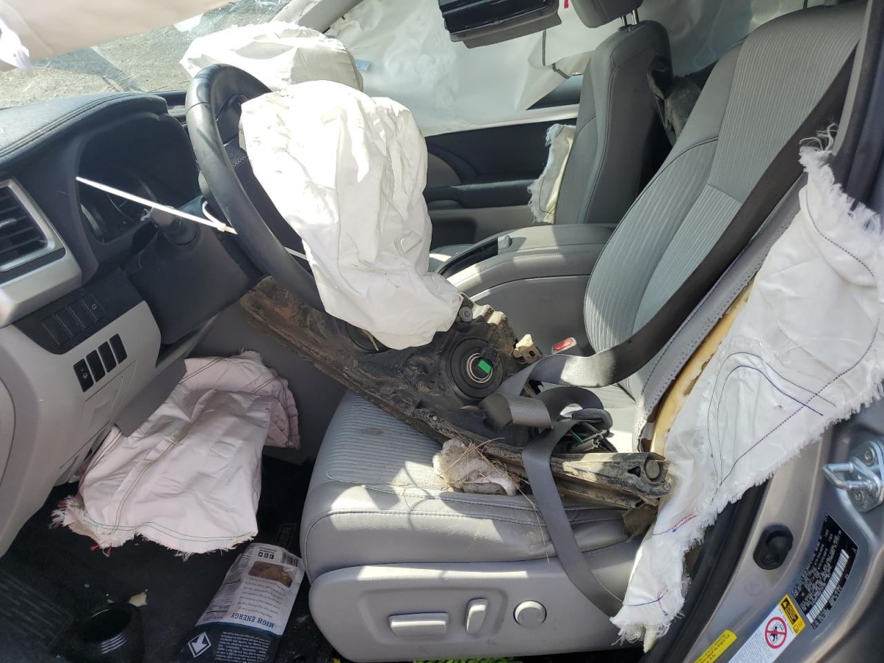 2016 Toyota Highlander Le VIN: 5TDZKRFH6GS134196 Lot: 63603084