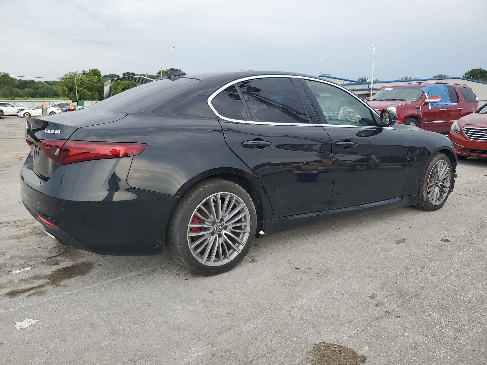 2018 Alfa Romeo Giulia Ti vin: ZARFAECN4J7564437