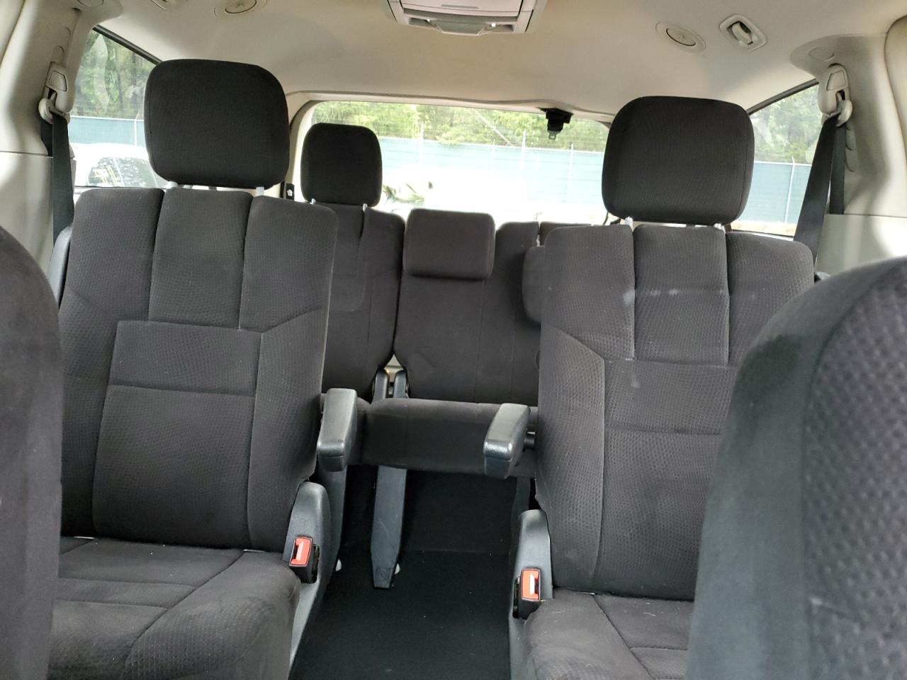 2011 Chrysler Town & Country Touring VIN: 2A4RR5DG7BR727334 Lot: 65176414