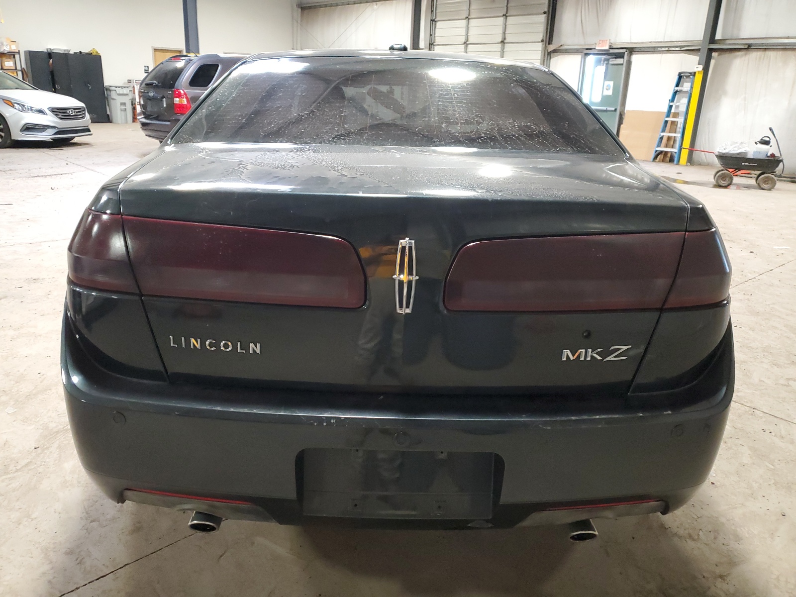 3LNHL2GC0AR754583 2010 Lincoln Mkz