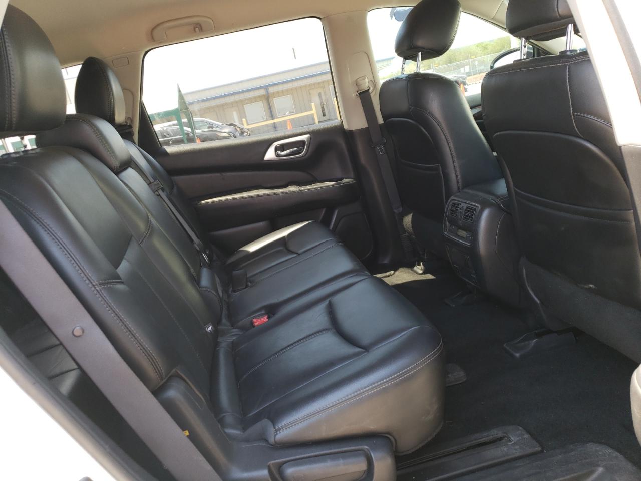 2015 Nissan Pathfinder S VIN: 5N1AR2MM1FC678777 Lot: 62269084