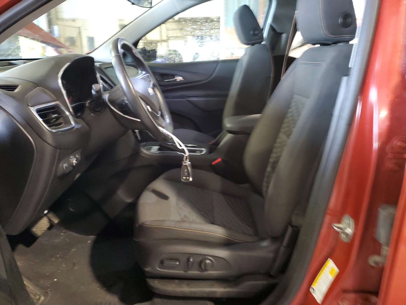 2GNAXUEV0L6144257 2020 Chevrolet Equinox Lt