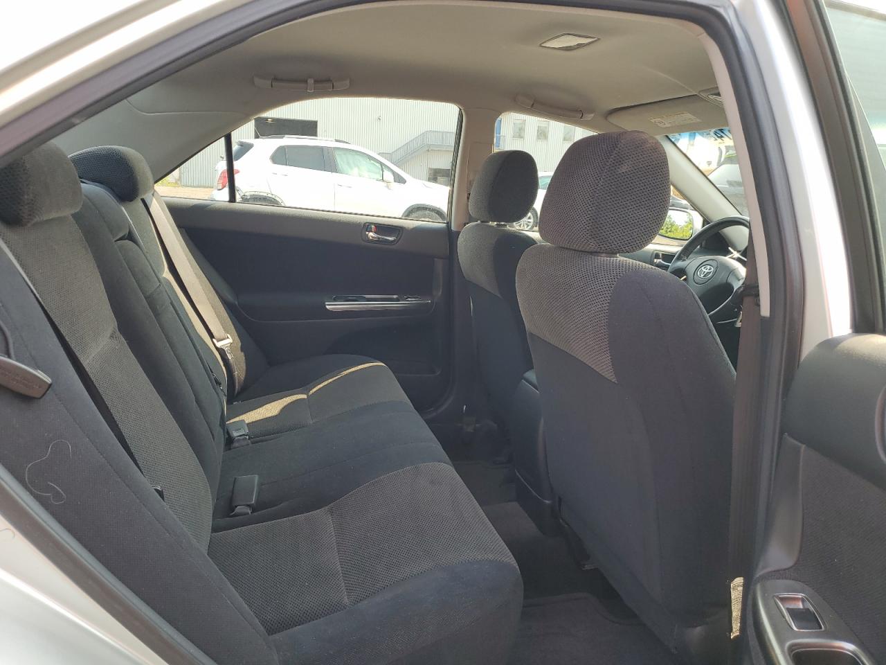 2003 Toyota Camry Le VIN: JTDBE32K530138308 Lot: 63814514