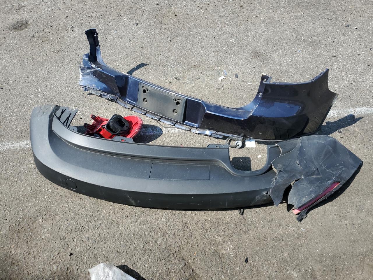 2015 Volkswagen Tiguan S VIN: WVGAV7AX1FW554742 Lot: 64603784