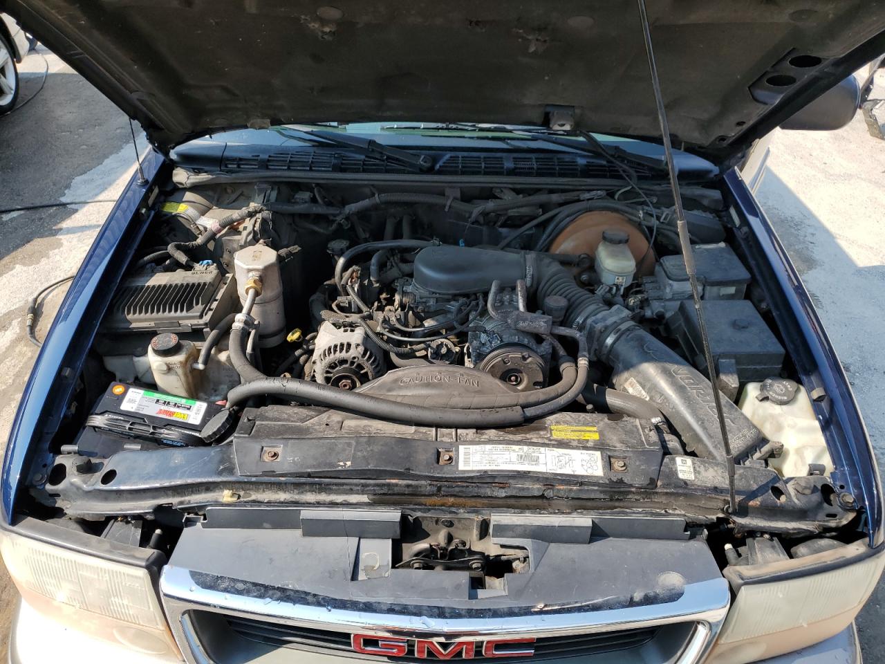 2000 GMC Jimmy / Envoy VIN: 1GKDT13W6Y2383560 Lot: 62894834