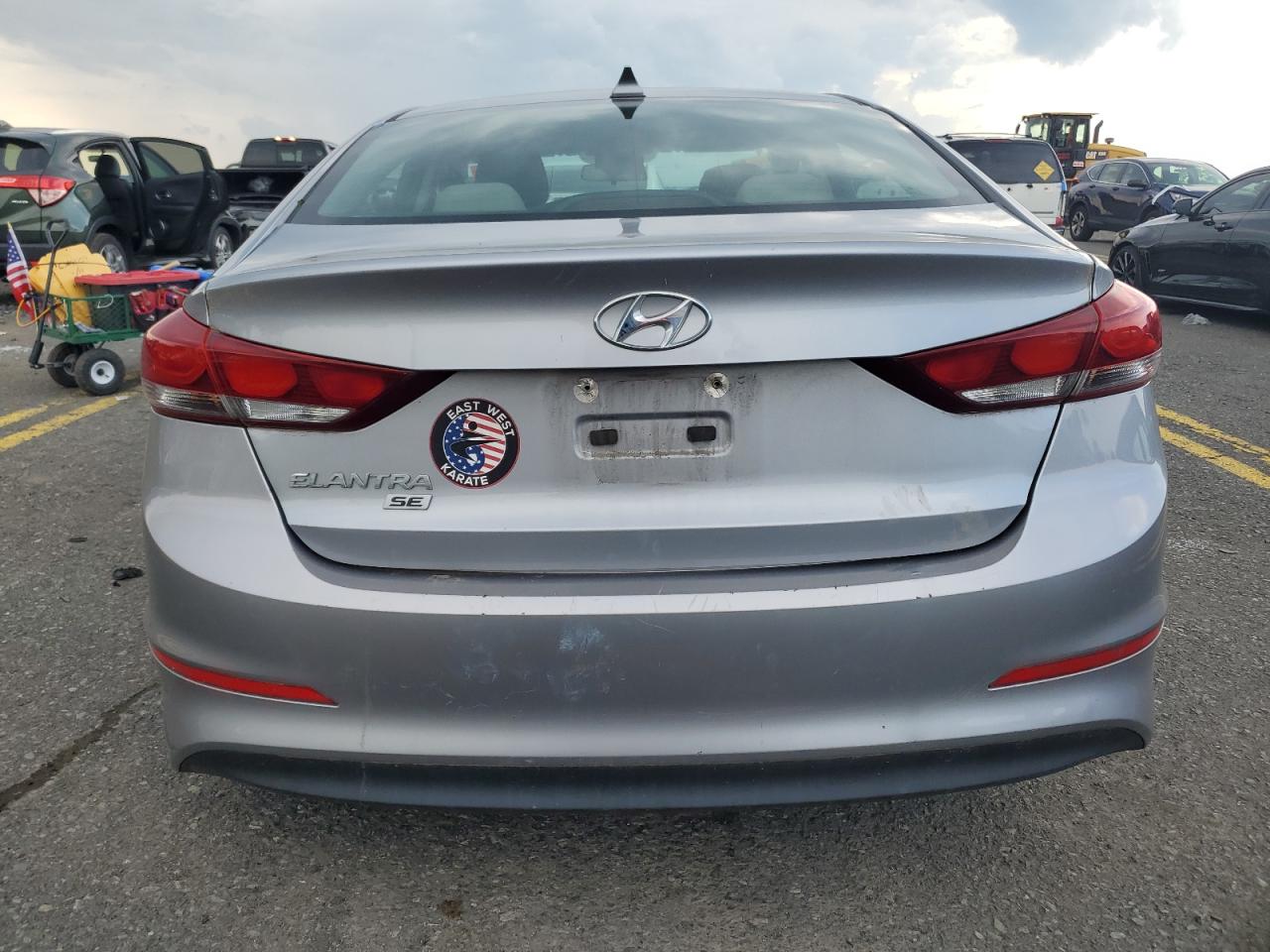 2017 Hyundai Elantra Se VIN: 5NPD74LF7HH100289 Lot: 63641254
