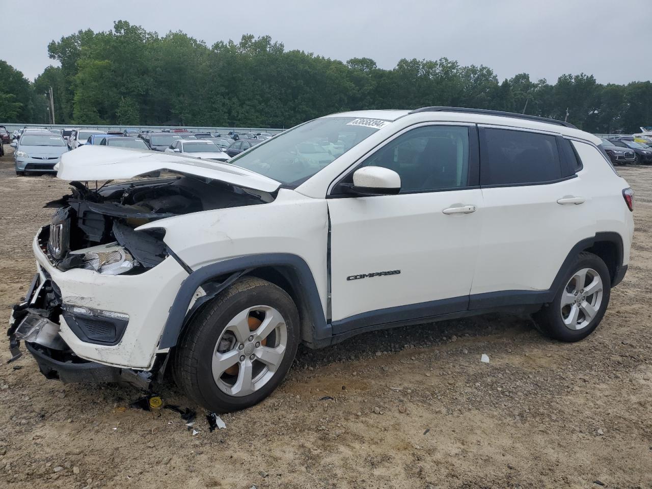 3C4NJDBB1JT483768 2018 JEEP COMPASS - Image 1