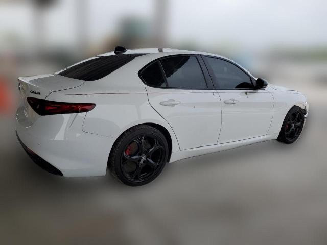  ALFA ROMEO GIULIA 2020 Белый