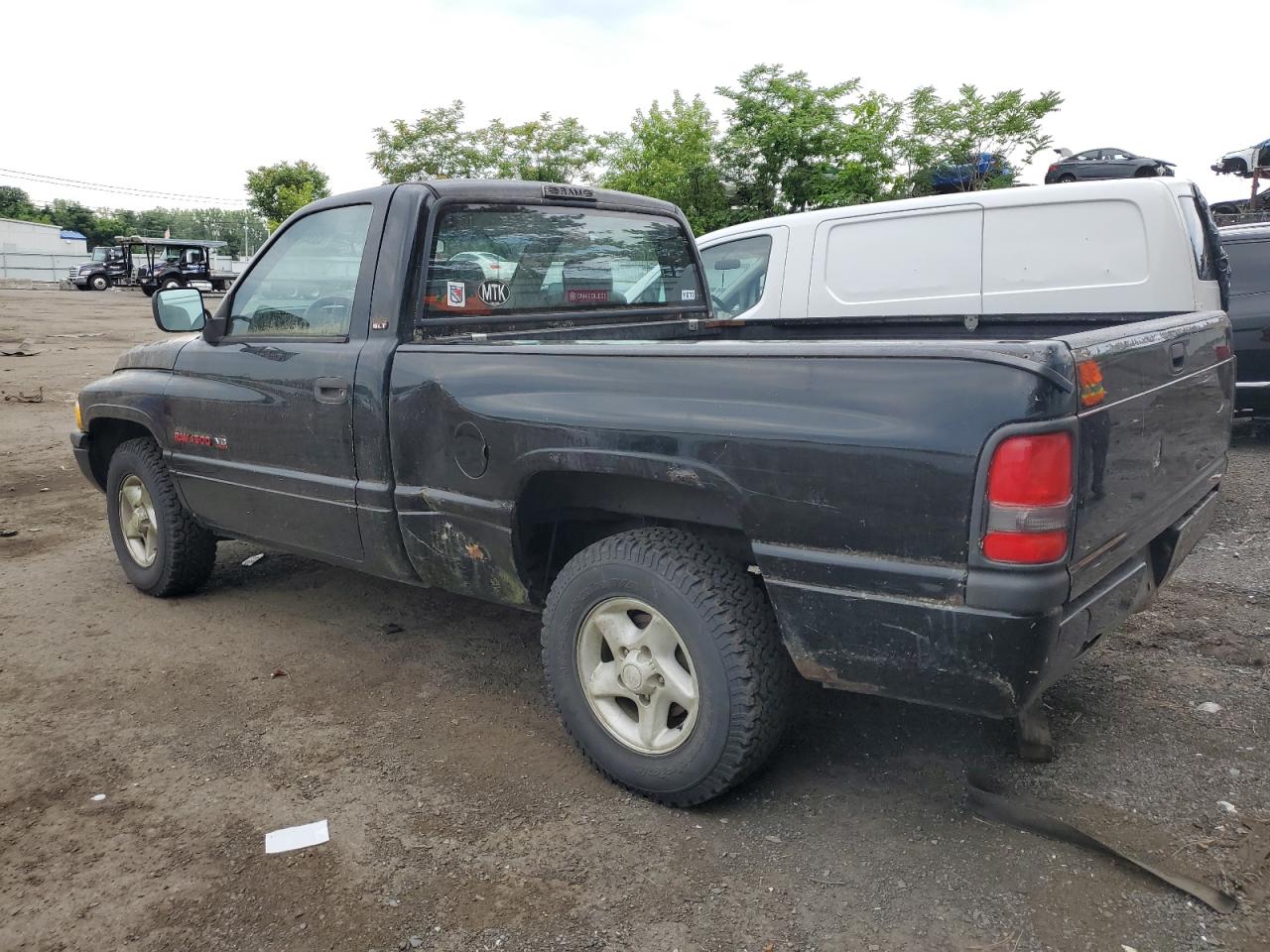 1996 Dodge Ram 1500 VIN: 1B7HC16Y1TJ176048 Lot: 63340624