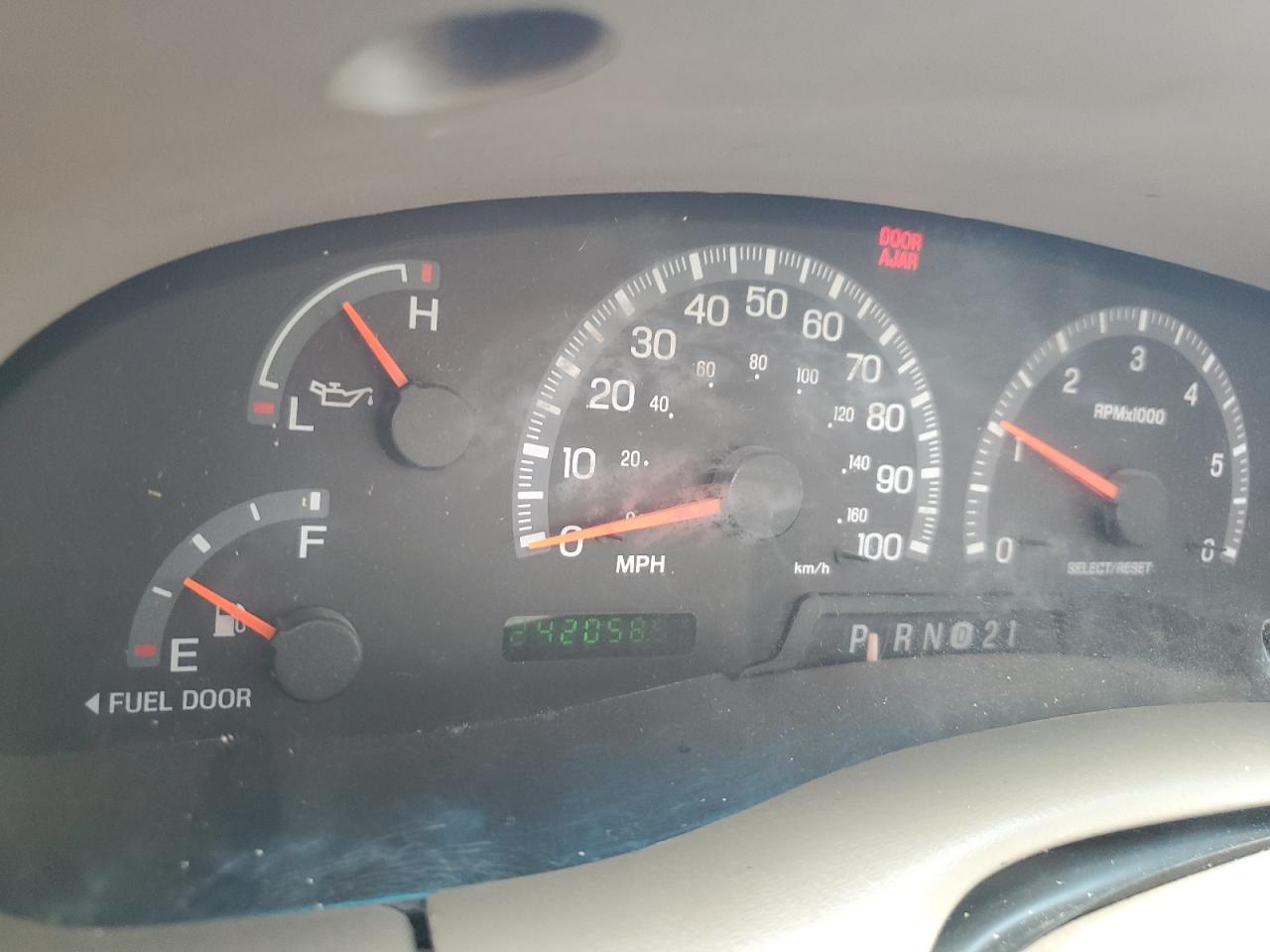 2001 Ford Expedition Eddie Bauer VIN: 1FMRU17L01LA21539 Lot: 73148454
