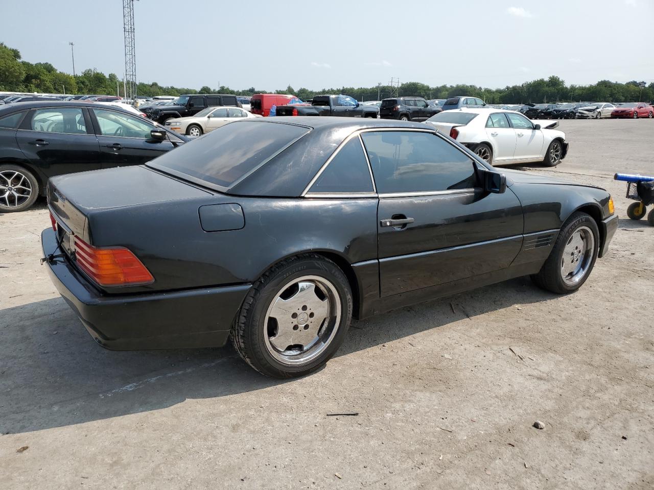1992 Mercedes-Benz 500 Sl VIN: WDBFA66E5NF054393 Lot: 64400984