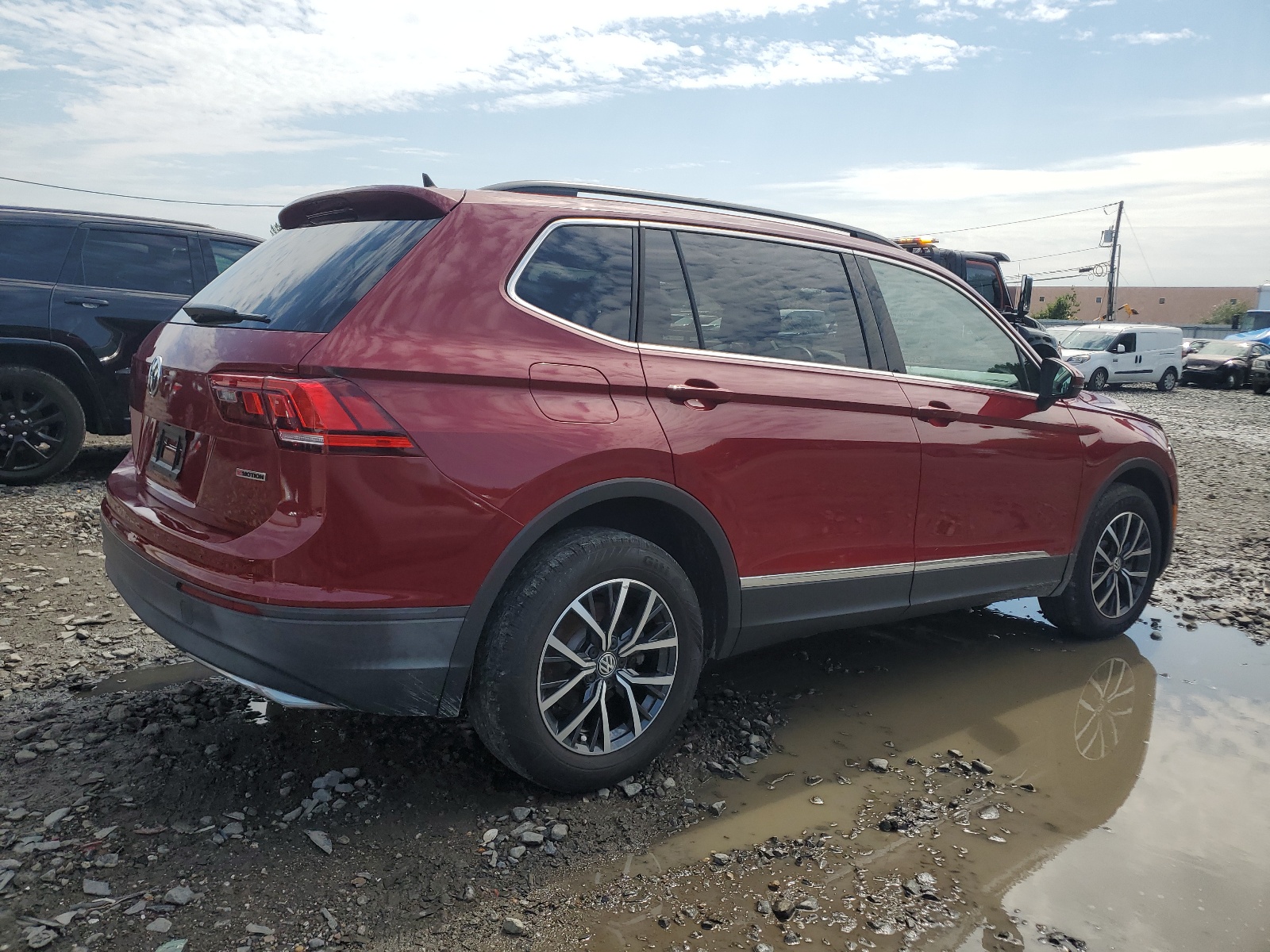 2019 Volkswagen Tiguan Se vin: 3VV2B7AX9KM104883