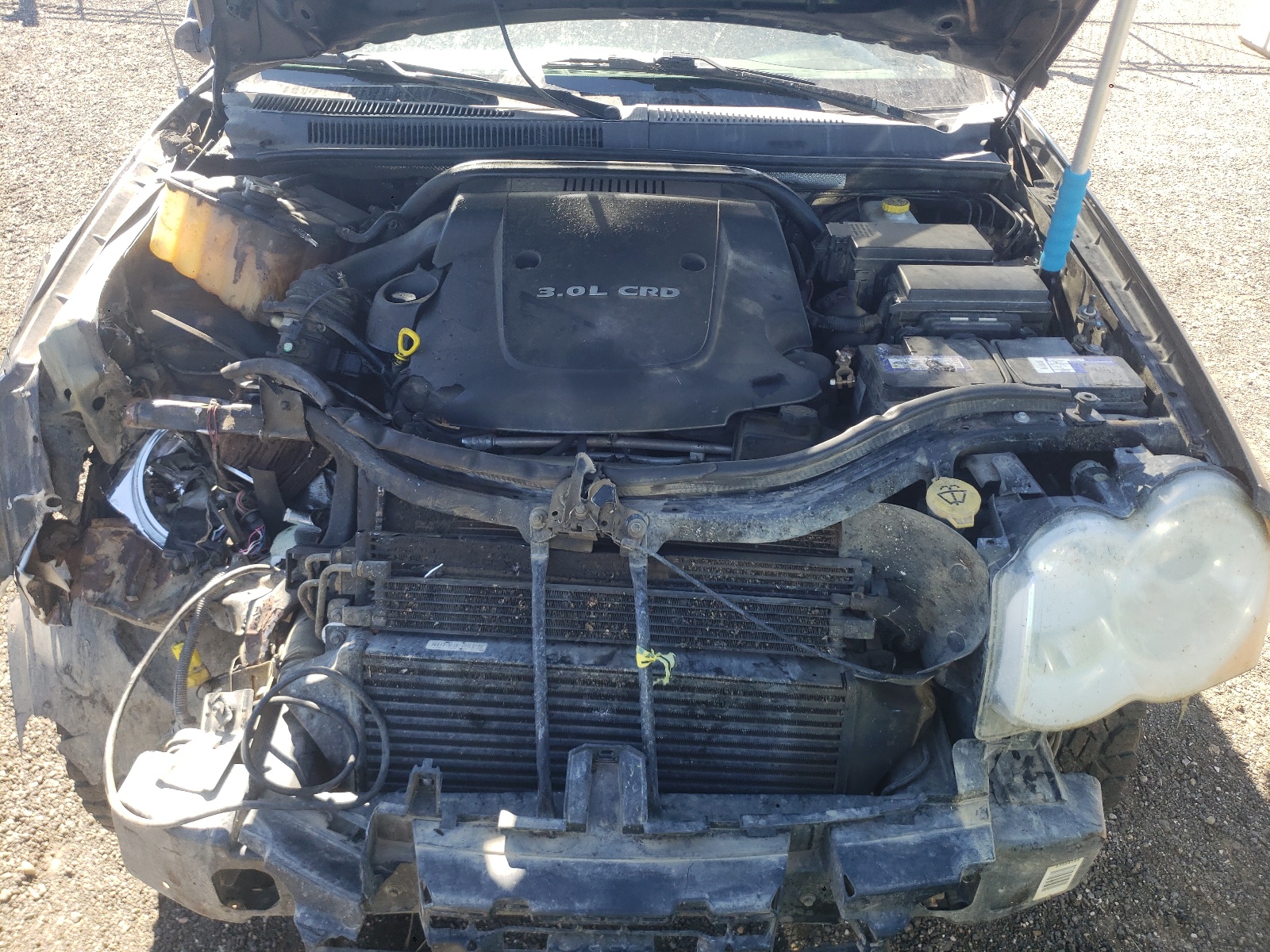 1J8HR68M48C504945 2008 Jeep Grand Cherokee Overland