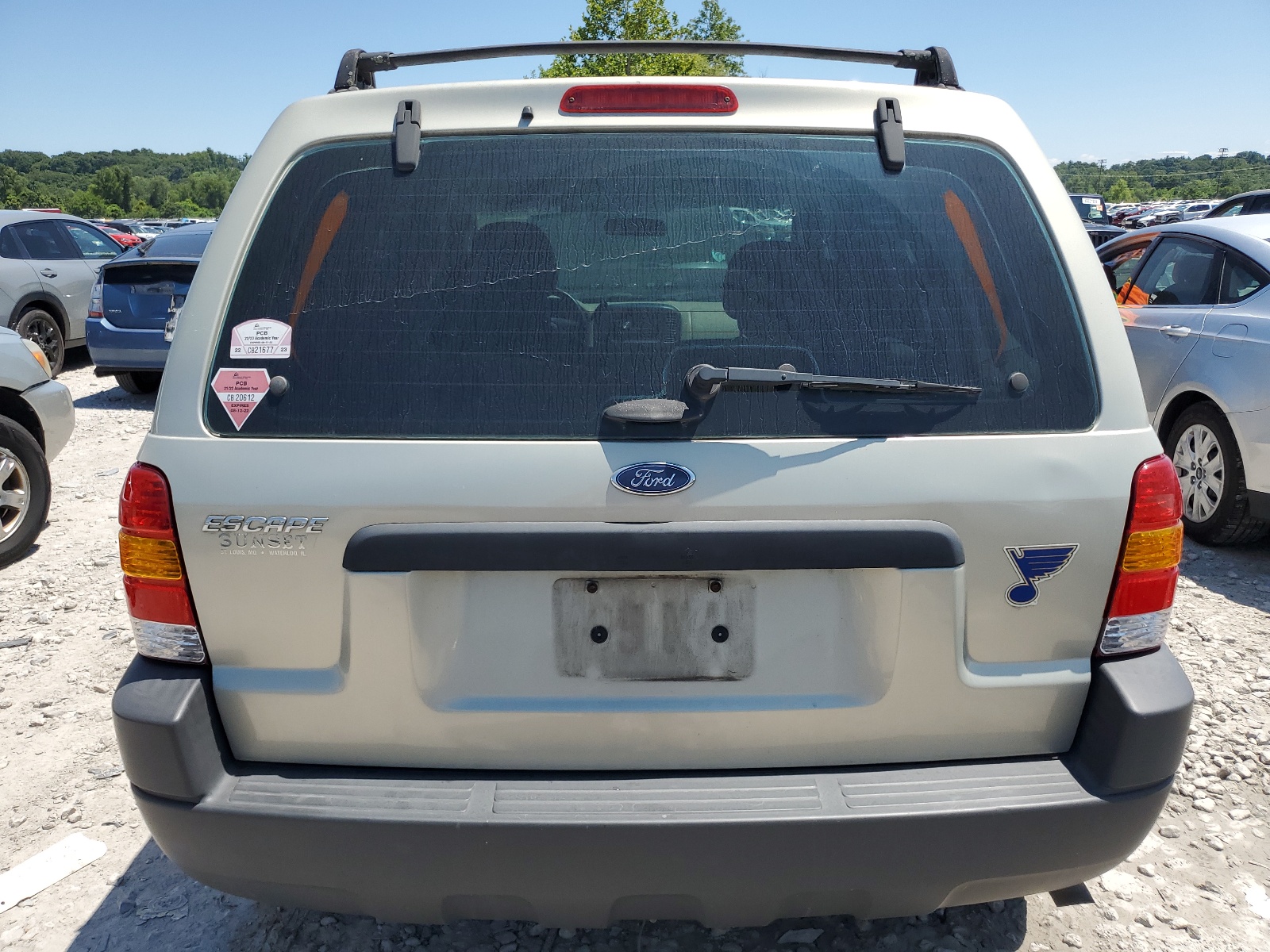 1FMYU02123KD48187 2003 Ford Escape Xls