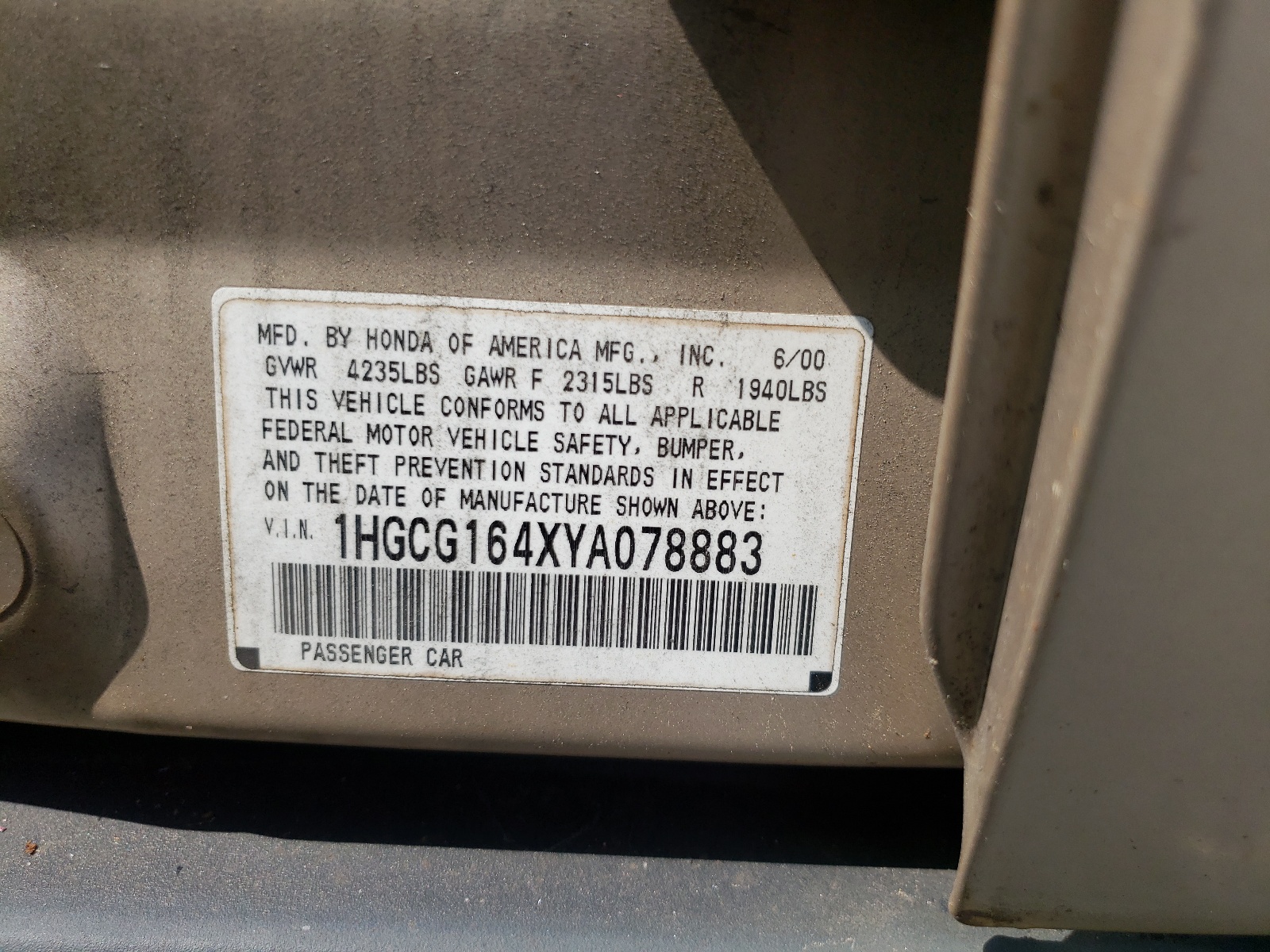 1HGCG164XYA078883 2000 Honda Accord Lx