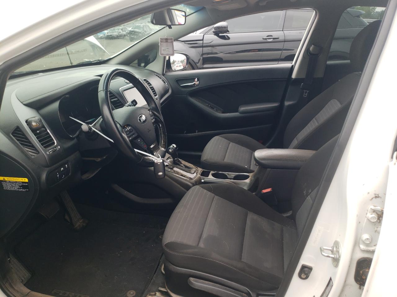 2018 Kia Forte Lx VIN: 3KPFL4A7XJE198261 Lot: 61880764