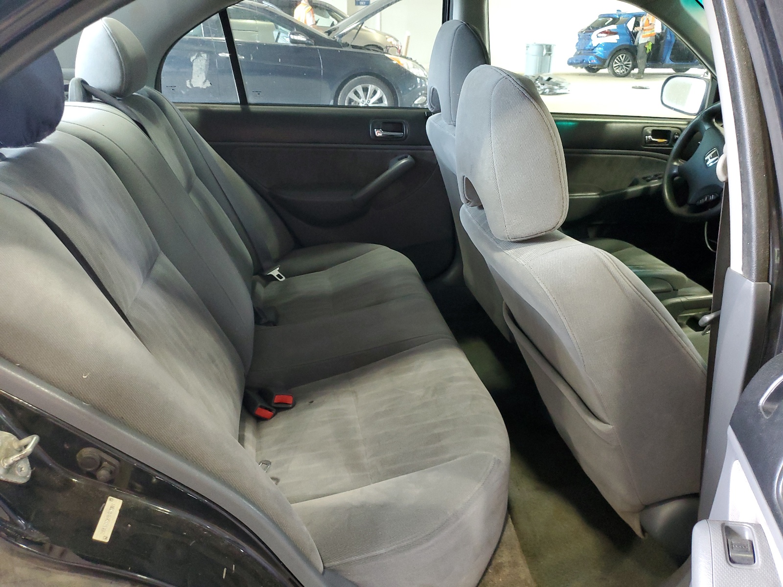 1HGES16564L019151 2004 Honda Civic Lx