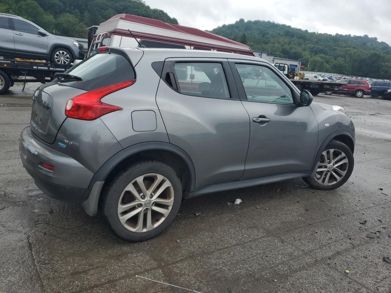 2013 Nissan Juke S VIN: JN8AF5MV2DT230699 Lot: 65167644