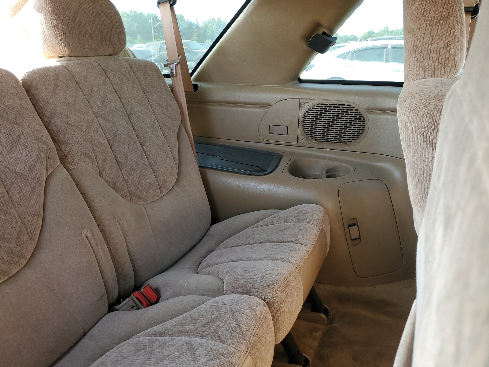 1GKCS18W3YK259396 2000 GMC Jimmy