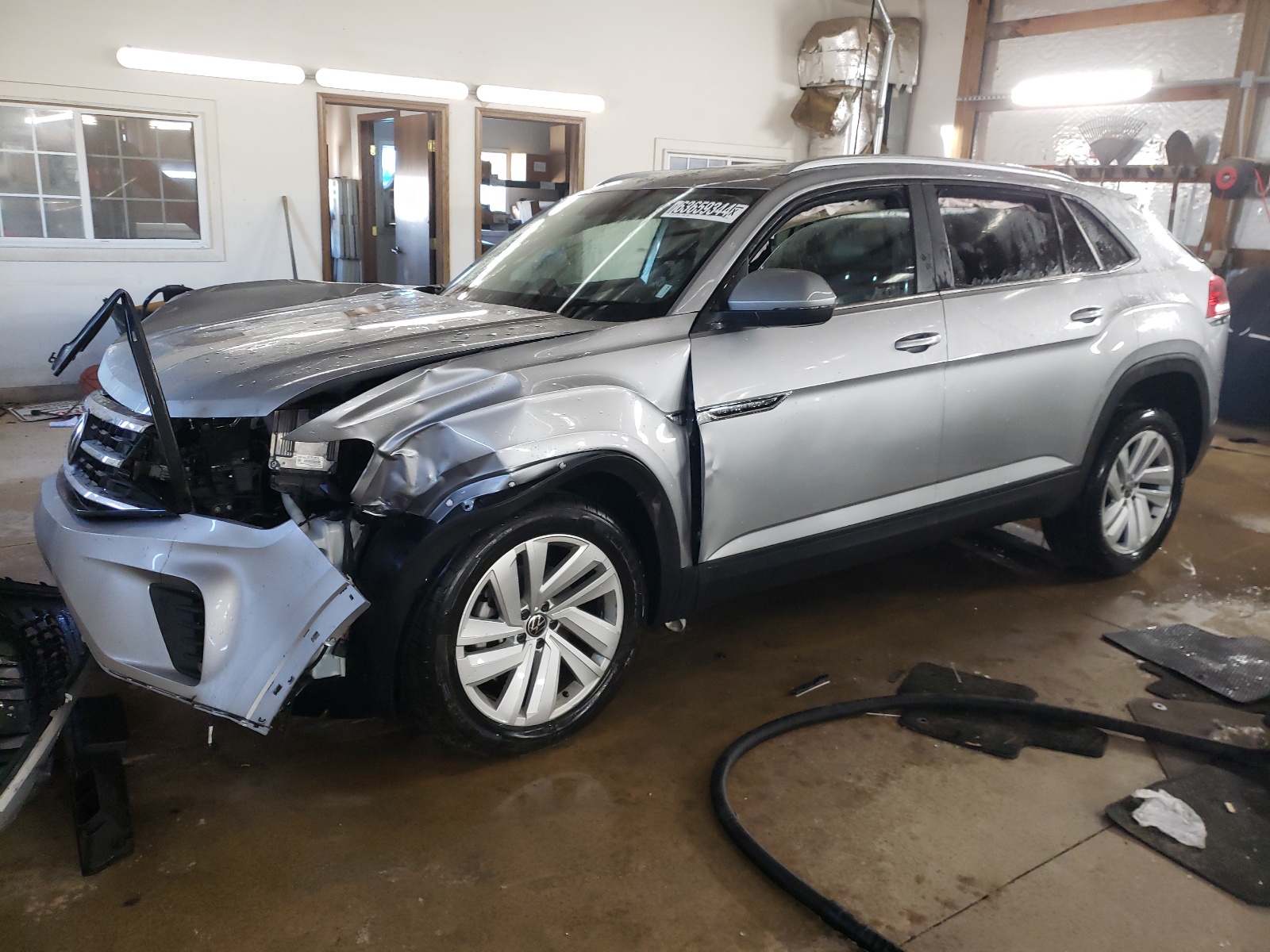 2022 Volkswagen Atlas Cross Sport Se vin: 1V2JE2CA8NC231089