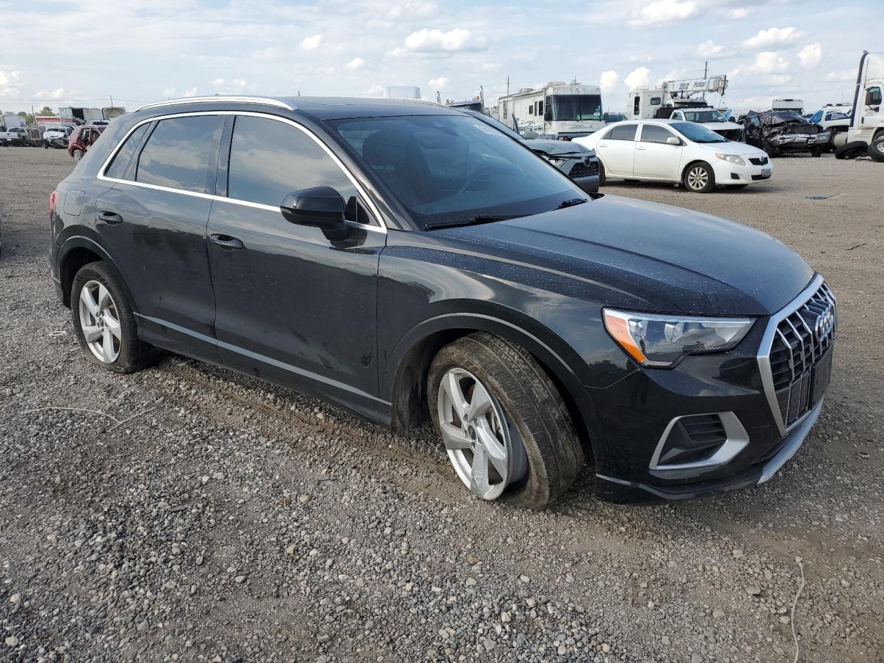 VIN WA1AUCF36M1066249 2021 AUDI Q3 no.4