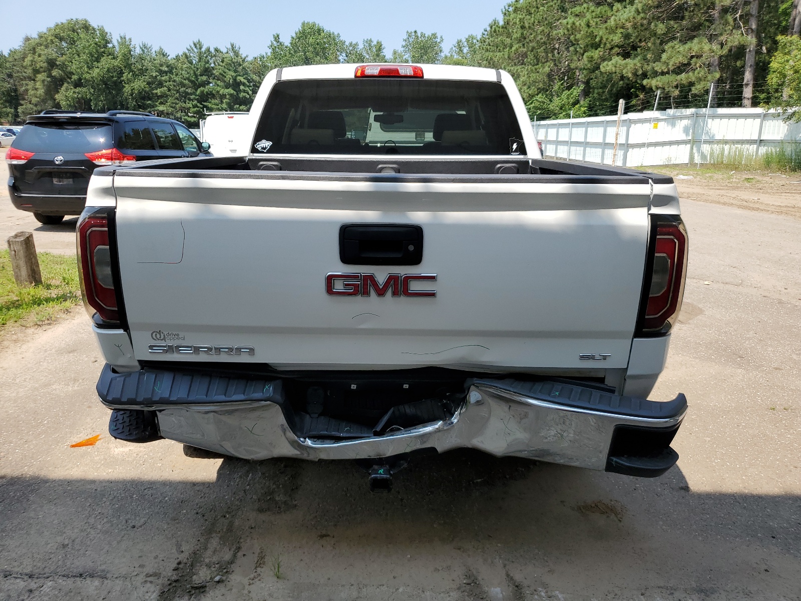 3GTU2NECXHG194281 2017 GMC Sierra K1500 Slt