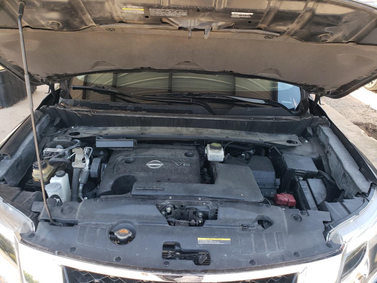 2015 Nissan Pathfinder S VIN: 5N1AR2MN8FC695875 Lot: 61244254