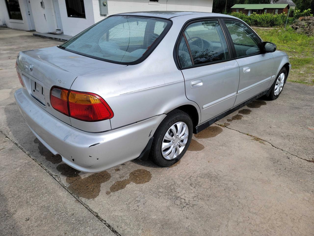 2000 Honda Civic Base VIN: 2HGEJ6610YH586441 Lot: 65078454