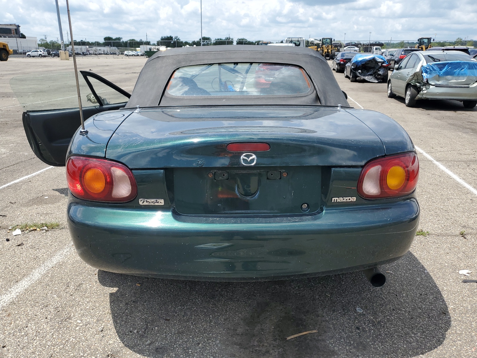 JM1NB3539X0118403 1999 Mazda Mx-5 Miata