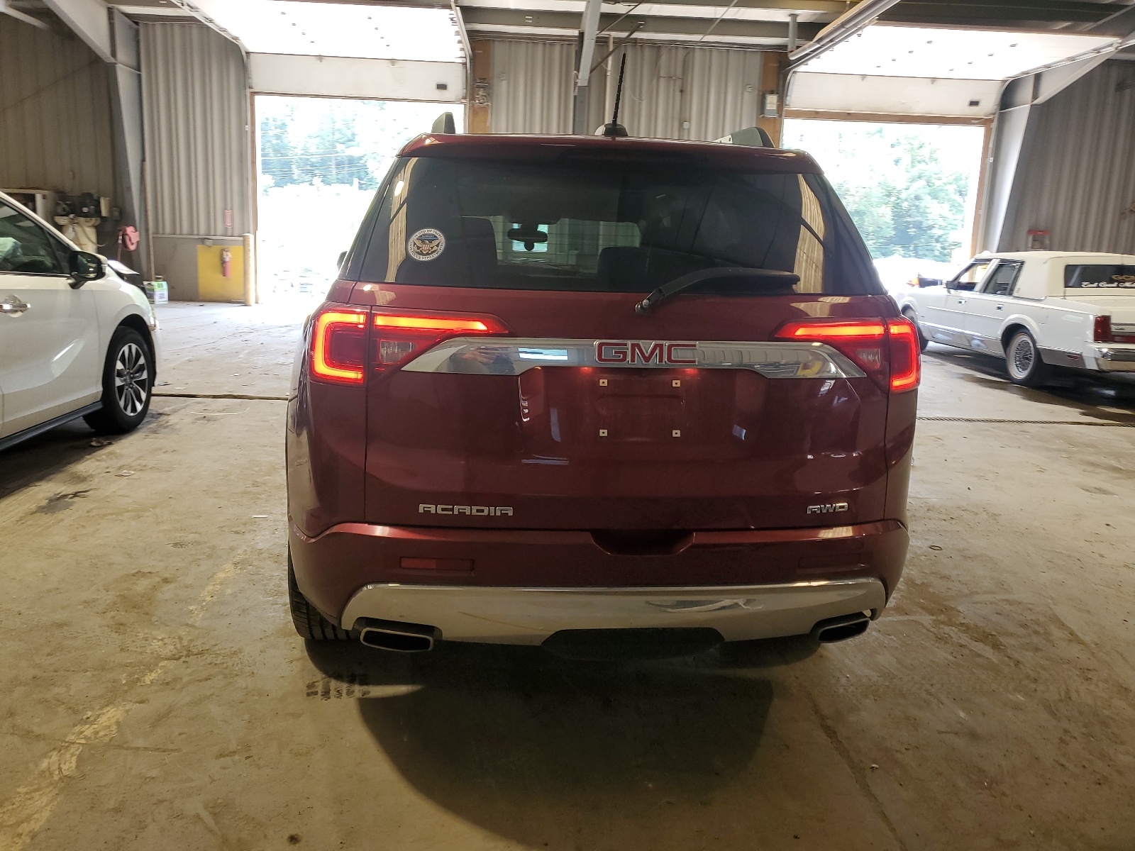 1GKKNXLS0HZ238491 2017 GMC Acadia Denali