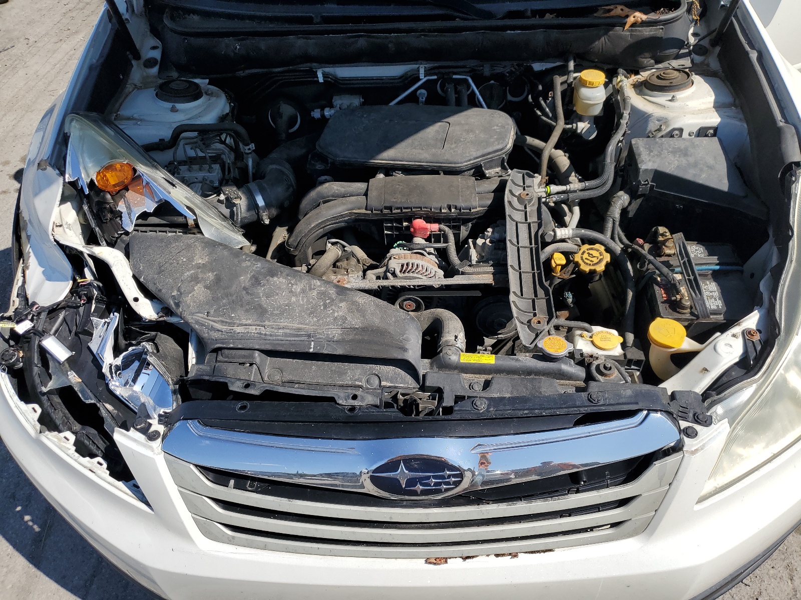 4S4BRBGC3B3400061 2011 Subaru Outback 2.5I Premium