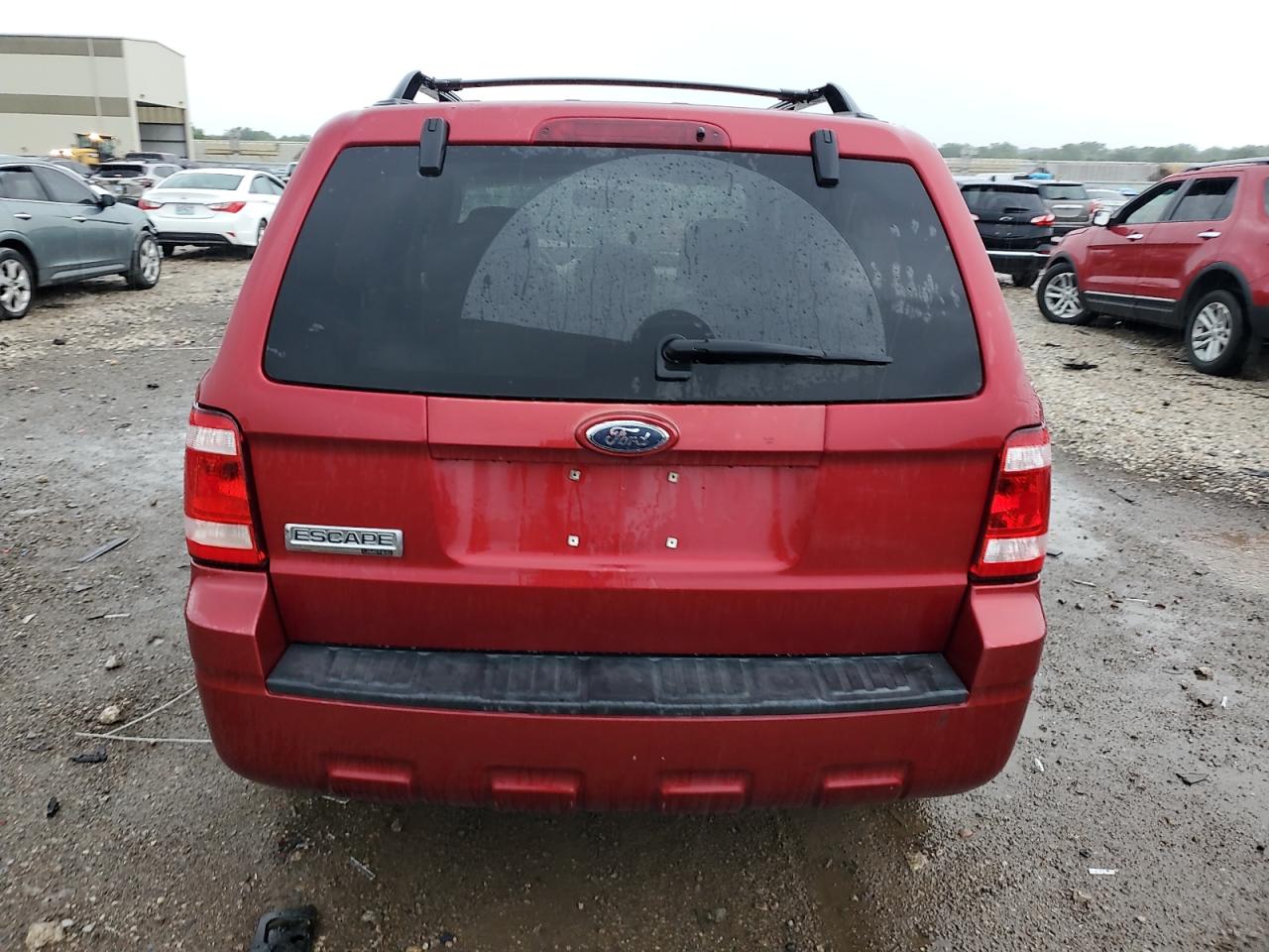 1FMCU04198KA16357 2008 Ford Escape Limited