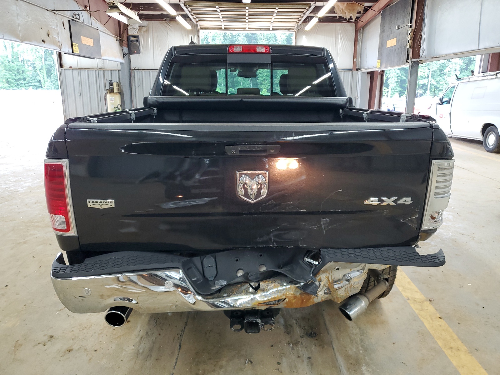 1C6RR7NM6GS230181 2016 Ram 1500 Laramie