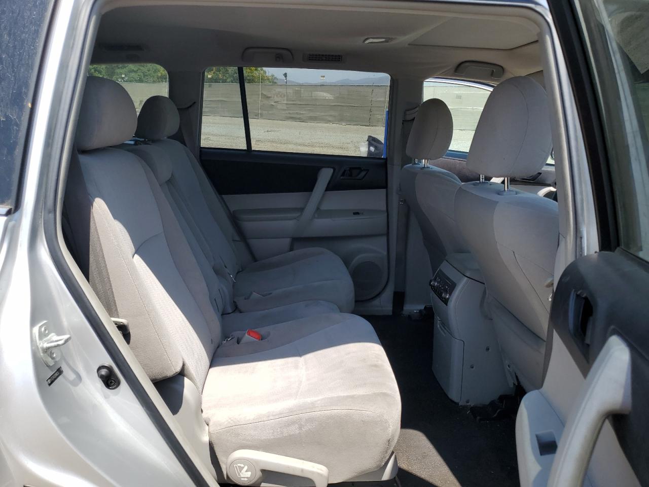 2012 Toyota Highlander Base VIN: 5TDZK3EH8CS076164 Lot: 64523674