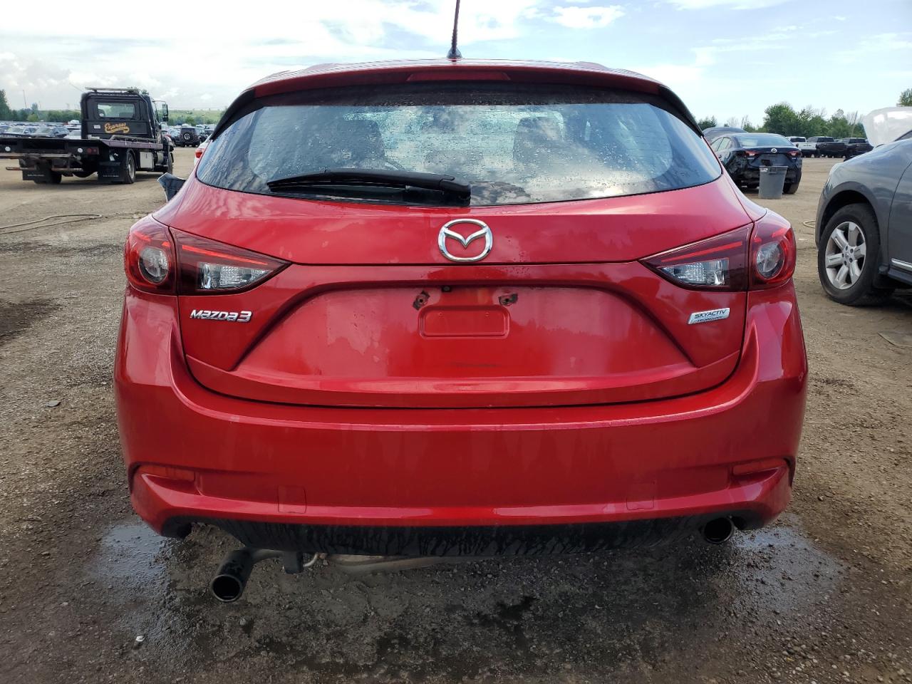 2018 Mazda 3 Touring VIN: JM1BN1L78J1168439 Lot: 61930474