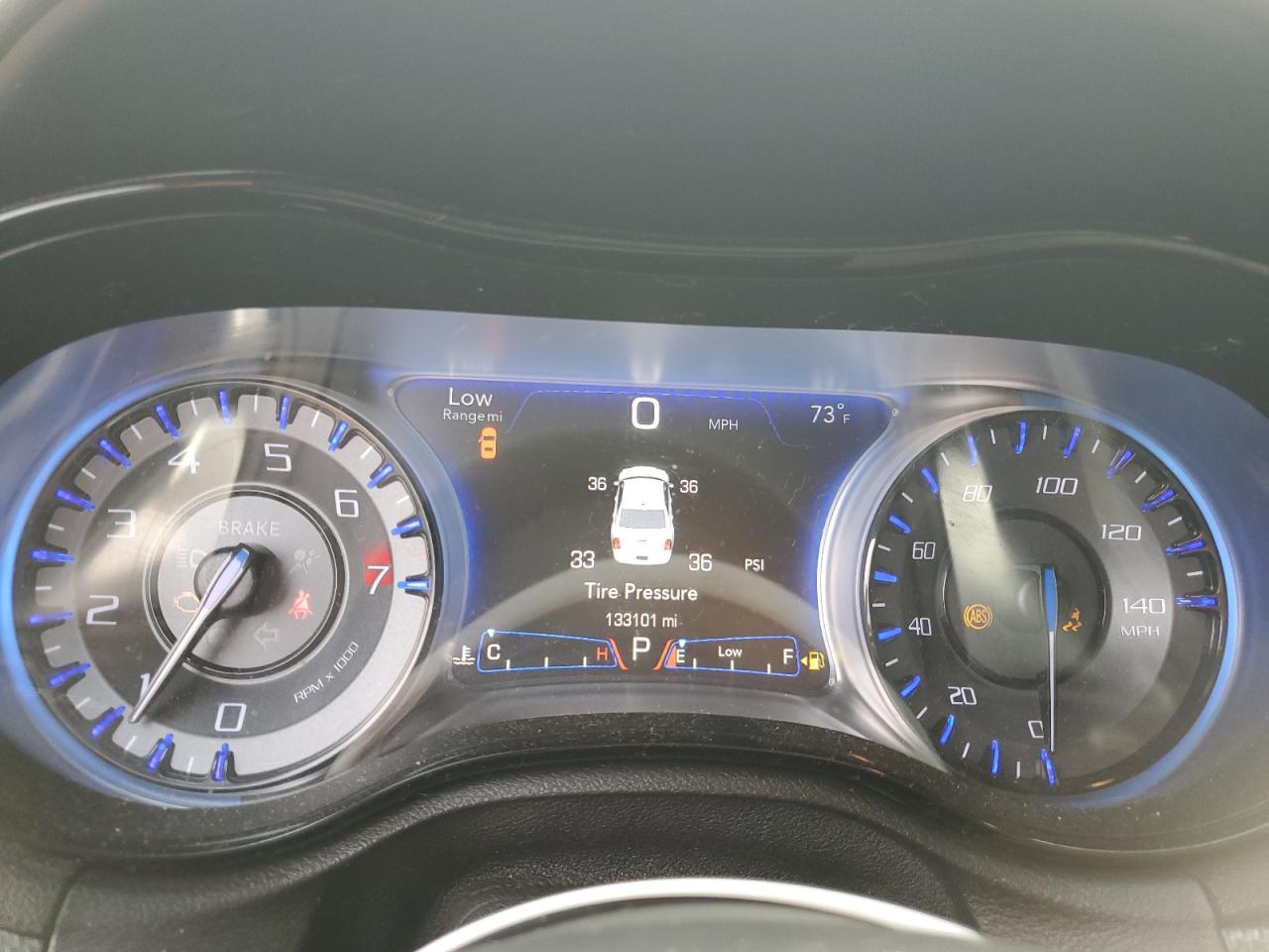 2016 Chrysler 300 S VIN: 2C3CCABG0GH152052 Lot: 64565494