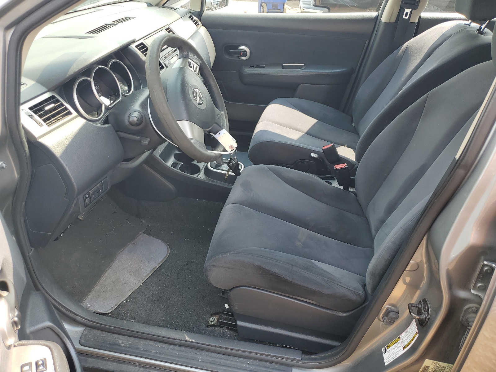 3N1BC13E19L362189 2009 Nissan Versa S