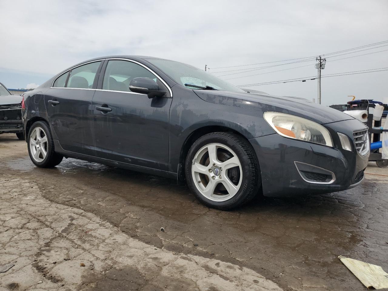 2012 Volvo S60 T5 VIN: YV1622FS2C2112097 Lot: 63081014