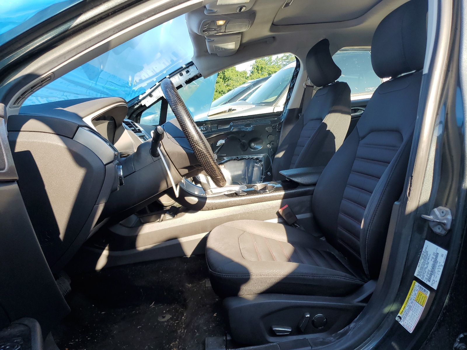 3FA6P0H76FR192868 2015 Ford Fusion Se