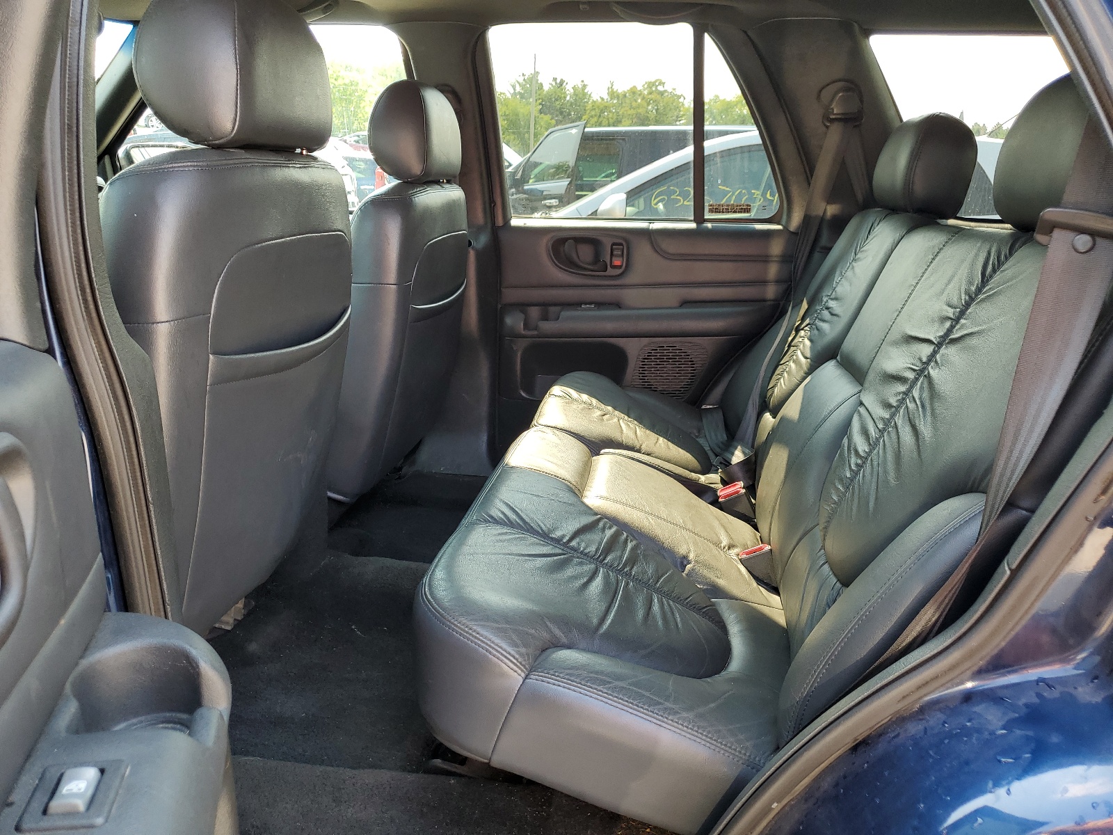 1GKDT13W6Y2383560 2000 GMC Jimmy / Envoy