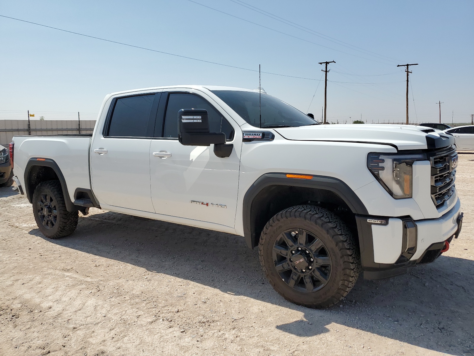 2024 GMC Sierra K2500 At4 vin: 1GT49PEY8RF198366