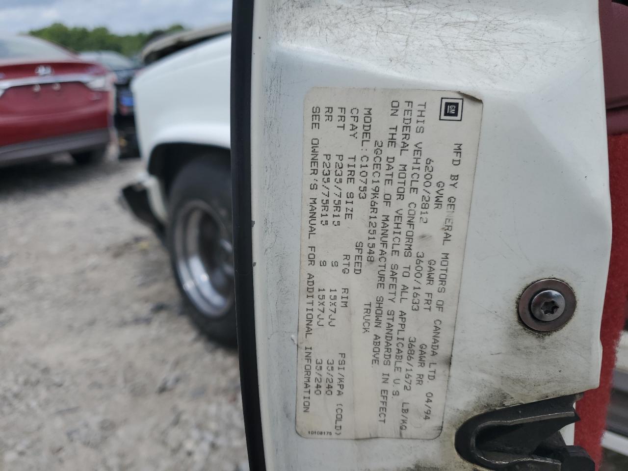 1994 Chevrolet Gmt-400 C1500 VIN: 2GCEC19K6R1251548 Lot: 65250234